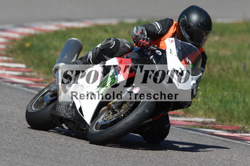 /Archiv-2022/08 17.04.2022 Speer Racing ADR/Instruktorengruppe/2